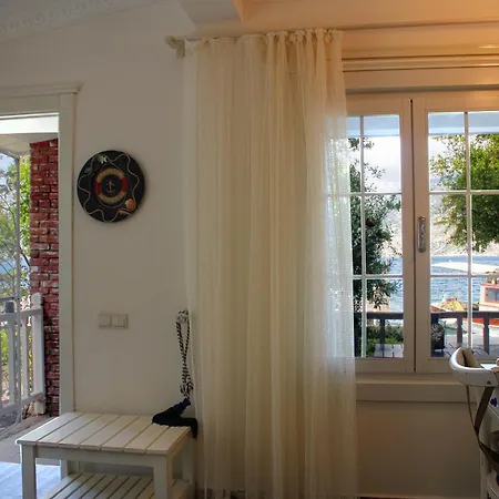 Losta Sahil Evi - Adults Only +12 Guest house