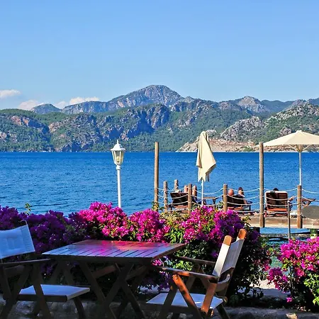 Guest house Losta Sahil Evi - Adults Only +12 *