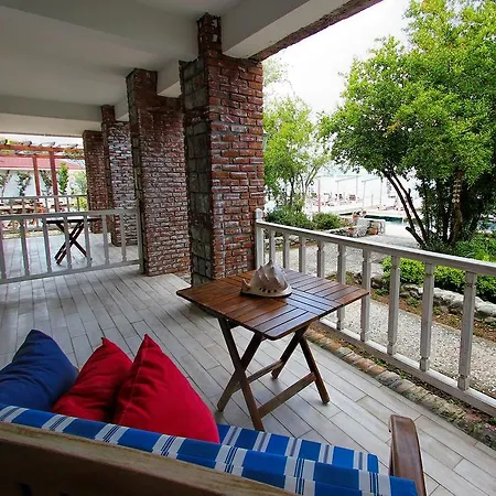 Guest house Losta Sahil Evi - Adults Only +12